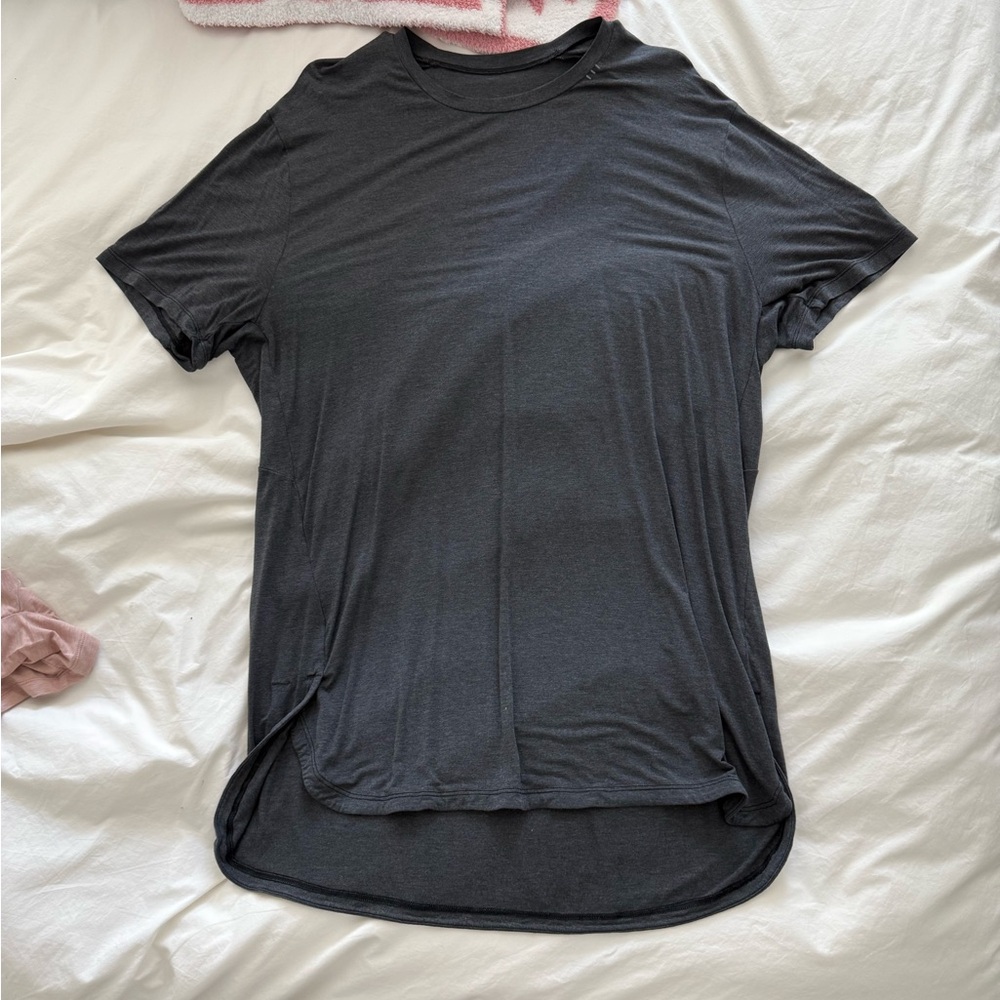 2 for 1 deal!! Lululemon Men’s Elongated Tee